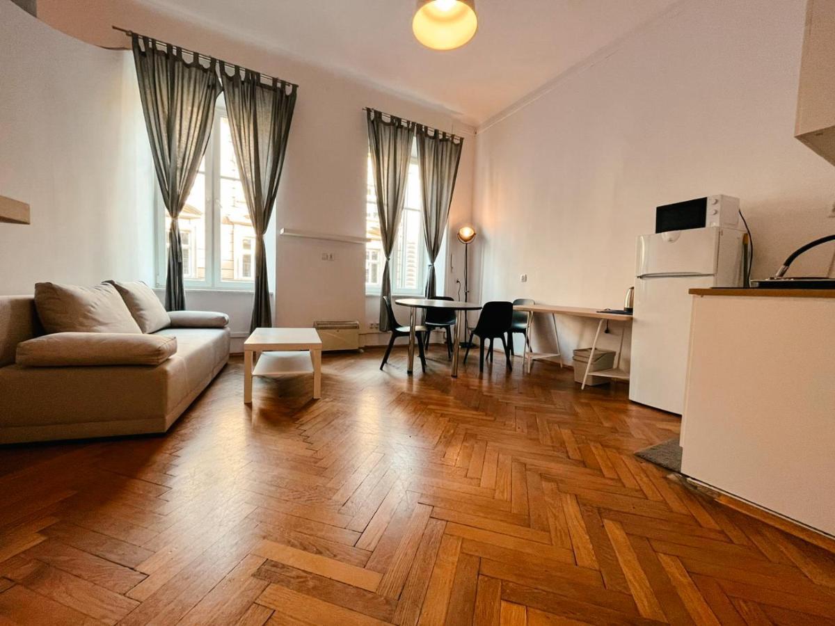Batorego Apartment Краків Екстер'єр фото